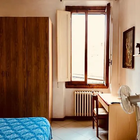 In San Donato Novoli A Poca Distanza Dalla Tranvia Appartamento *